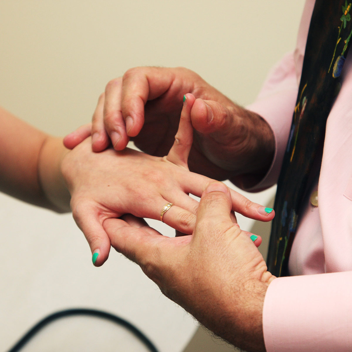 EDS Treatment at Helixona